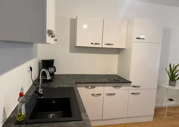 Hainburger Terrassen Casa de Férias *